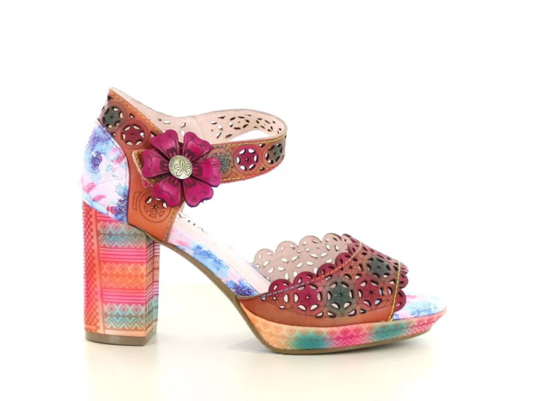 Laura Vita Laura Vita Nacio 325