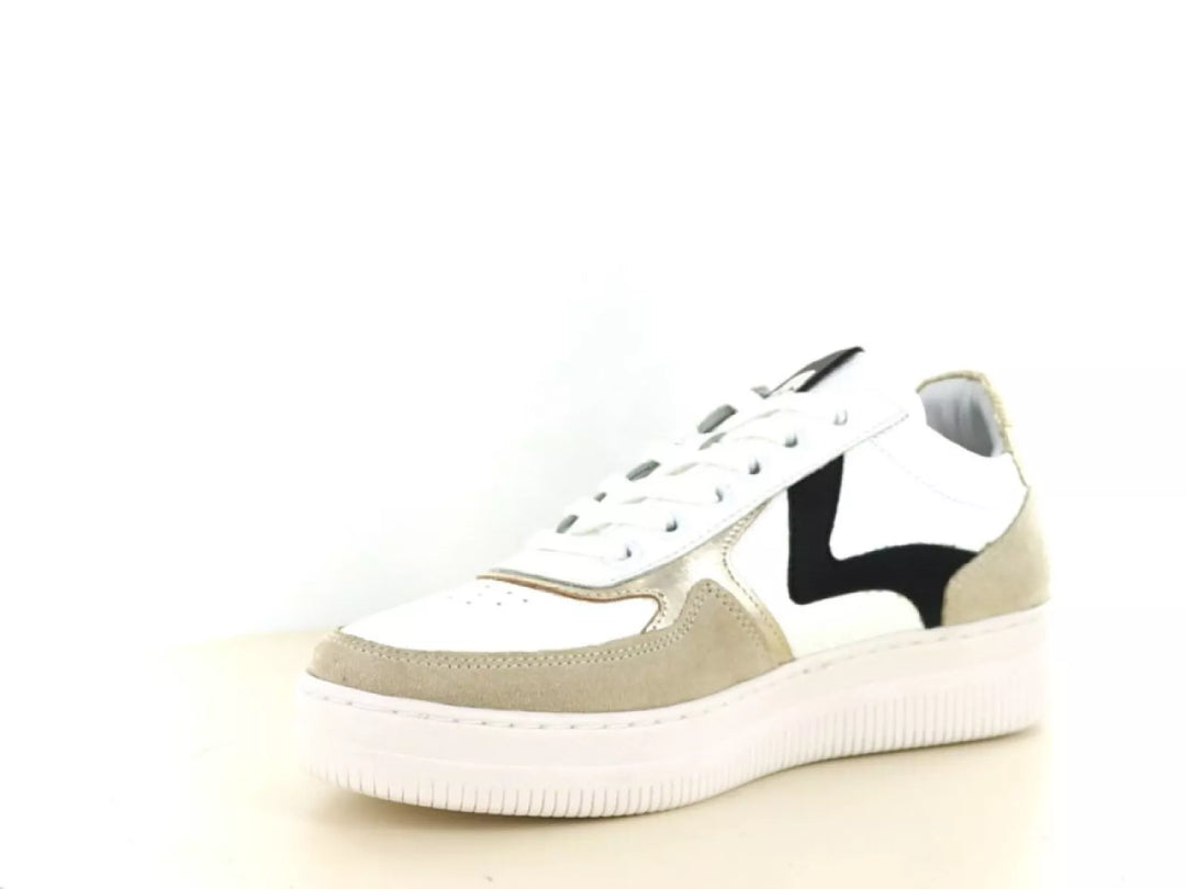 Maruti Maruti Momo Leather