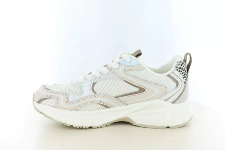 Maruti Maruti Novi leather