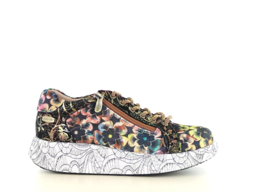 Laura Vita Laura Vita Nikito 04