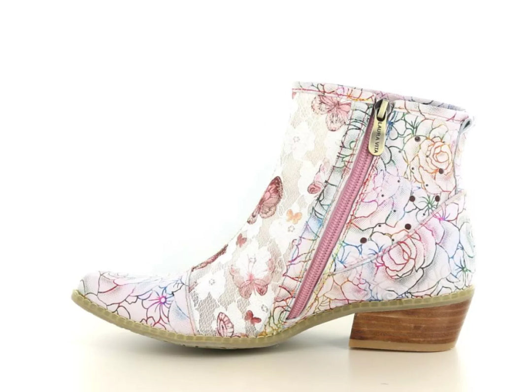 Laura Vita Laura Vita Hicnio 23