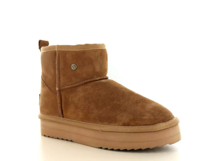 Warmbat Warmbat Wallaby Woman Platform