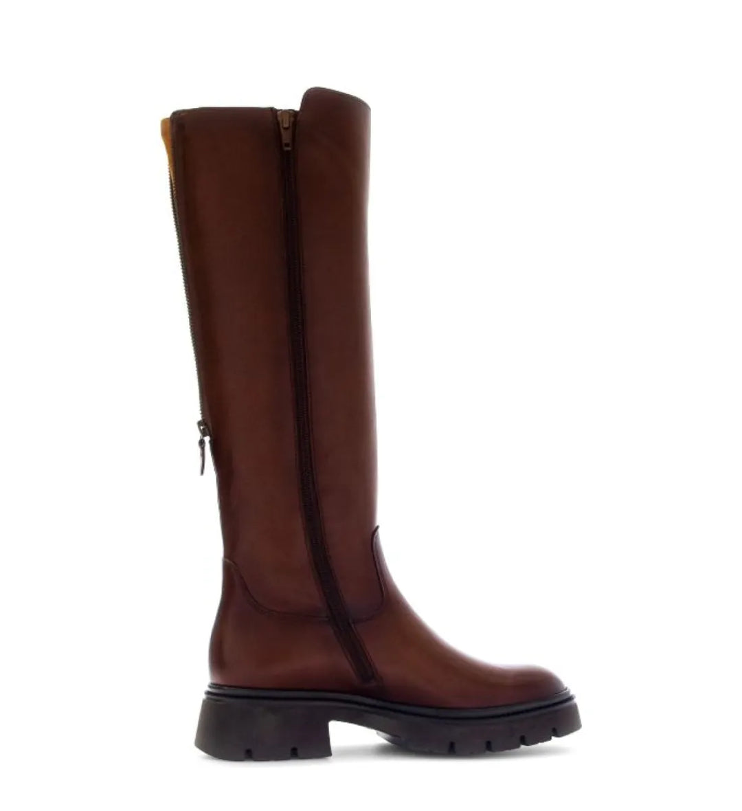 Gabor 8021.02 hoge leren dameslaars in saddle cognac met profielzool, ritssluiting, schachtwijdte M en verstelbare rits voor de kuit.
